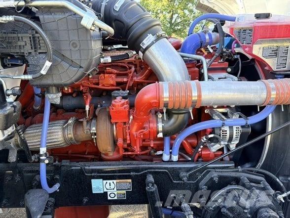 Peterbilt 567 Грузовики-Самосвалы