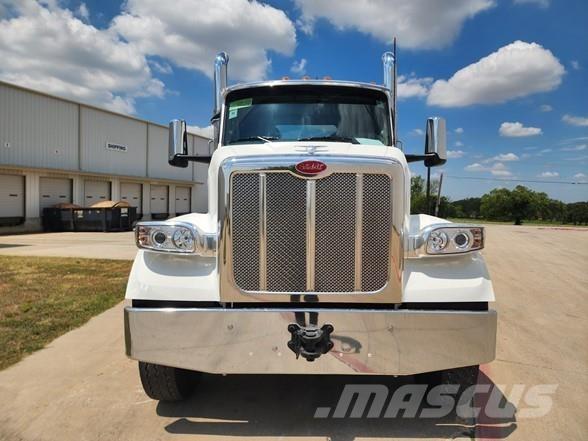 Peterbilt 567 Седельные тягачи