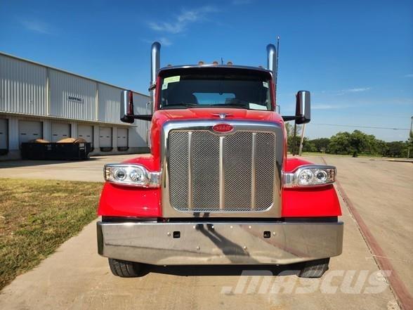 Peterbilt 567 Седельные тягачи