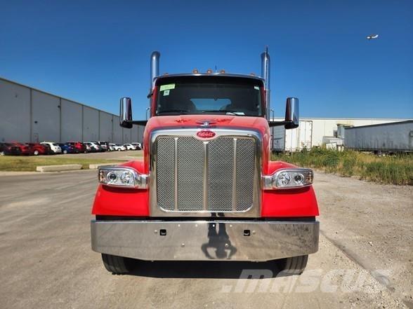 Peterbilt 567 Седельные тягачи