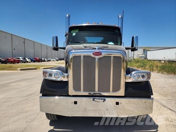 Peterbilt 567 Седельные тягачи