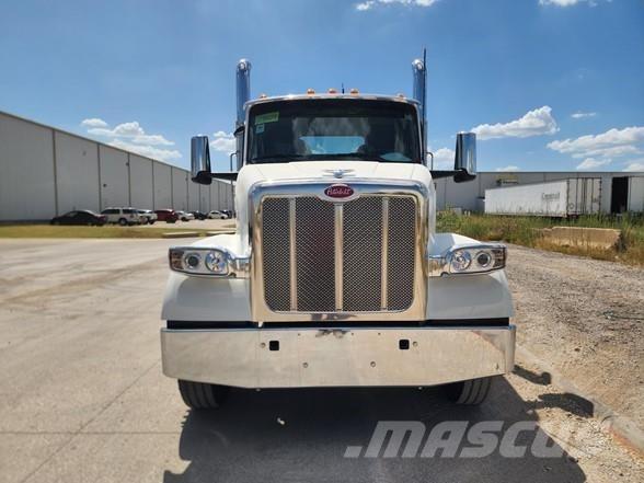 Peterbilt 567 Седельные тягачи