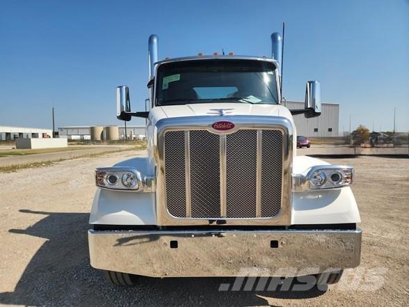 Peterbilt 567 Седельные тягачи