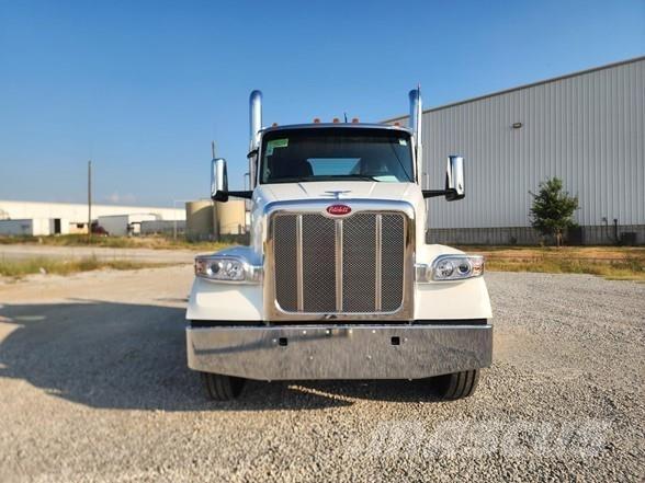 Peterbilt 567 Седельные тягачи