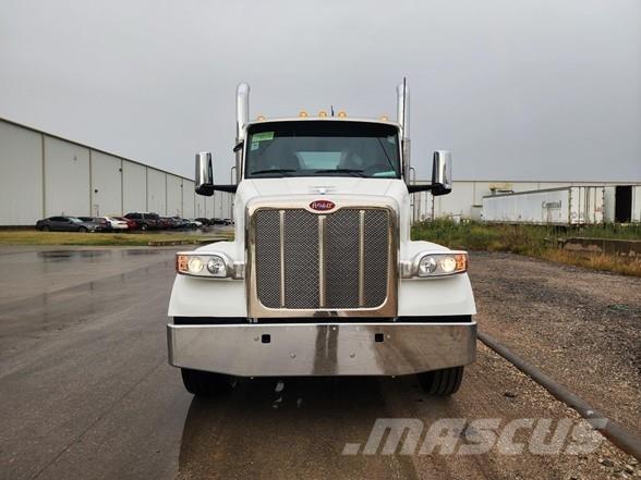 Peterbilt 567 Седельные тягачи