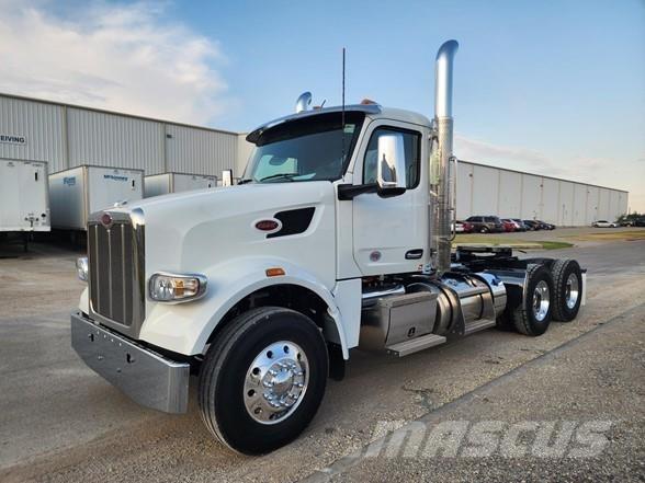 Peterbilt 567 Седельные тягачи