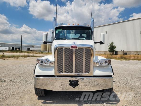 Peterbilt 567 Седельные тягачи
