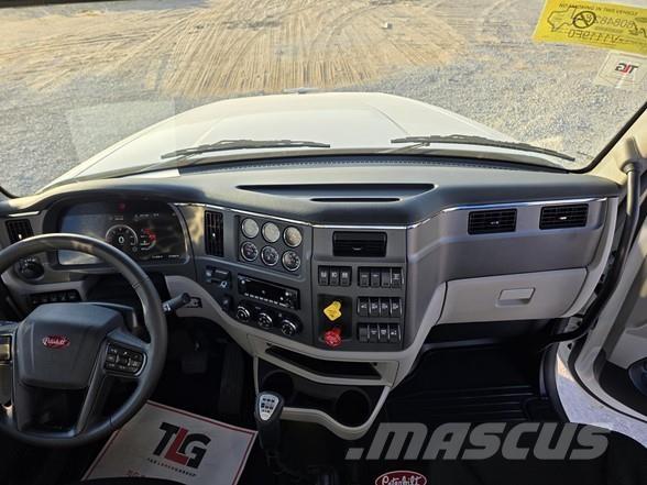 Peterbilt 567 Седельные тягачи