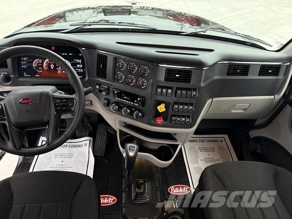 Peterbilt 567 Седельные тягачи