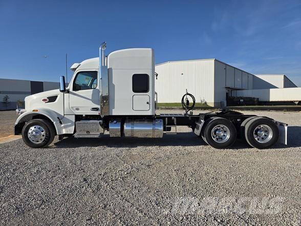 Peterbilt 567 Седельные тягачи