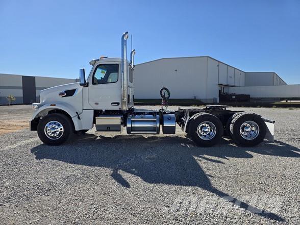 Peterbilt 567 Седельные тягачи