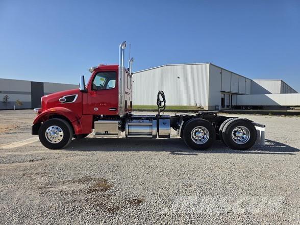 Peterbilt 567 Седельные тягачи