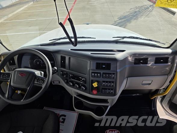 Peterbilt 567 Седельные тягачи