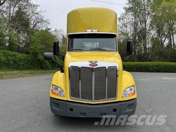 Peterbilt 579 Tractor Units