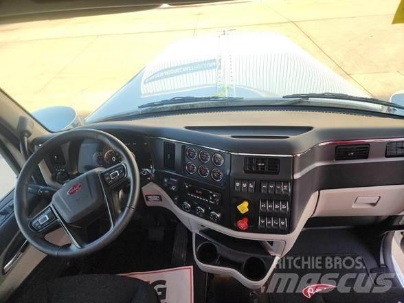 Peterbilt 589 Седельные тягачи