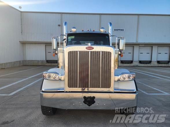 Peterbilt 589 Седельные тягачи