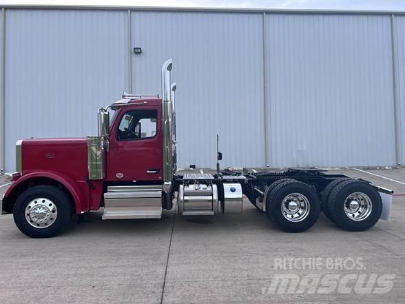 Peterbilt 589 Седельные тягачи