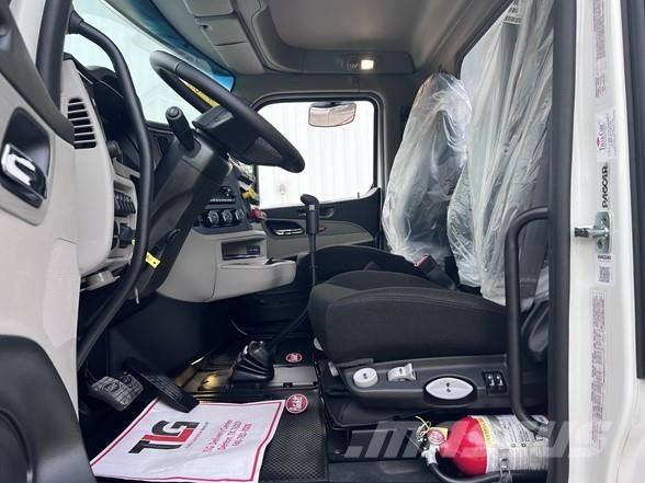 Peterbilt 589 Седельные тягачи