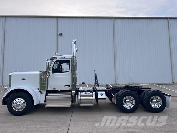 Peterbilt 589 Седельные тягачи