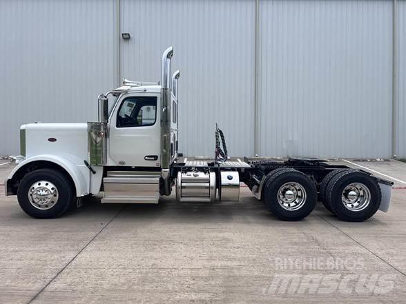 Peterbilt 589 Седельные тягачи