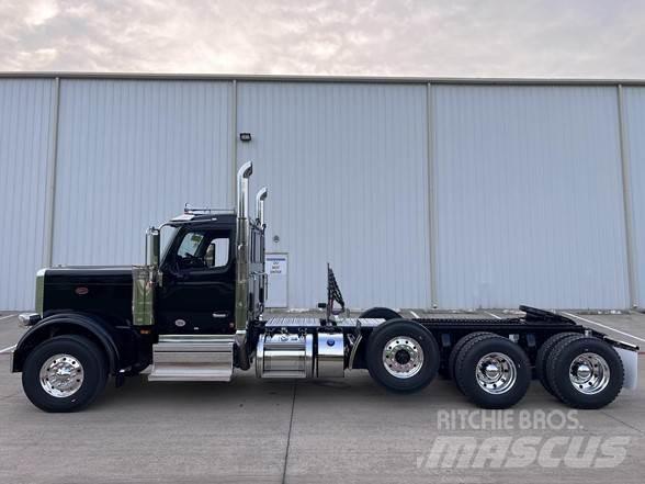 Peterbilt 589 Седельные тягачи