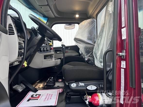 Peterbilt 589 Седельные тягачи