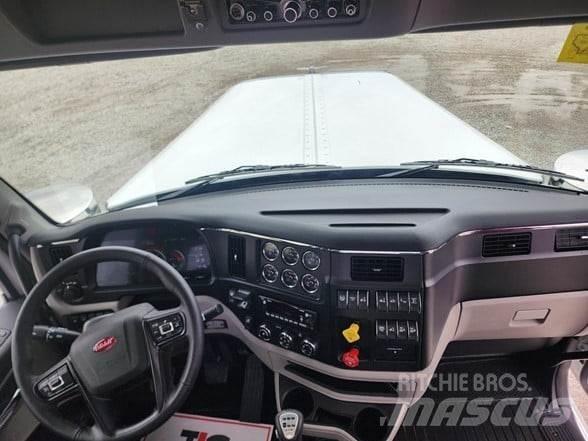 Peterbilt 589 Седельные тягачи