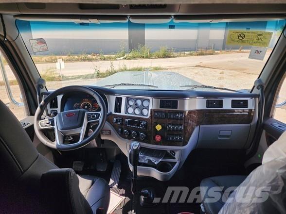 Peterbilt 589 Седельные тягачи