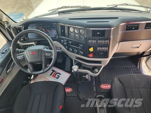 Peterbilt 589 Седельные тягачи