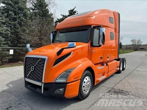 Volvo VNL42T760 Седельные тягачи