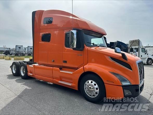 Volvo VNL42T760 Седельные тягачи