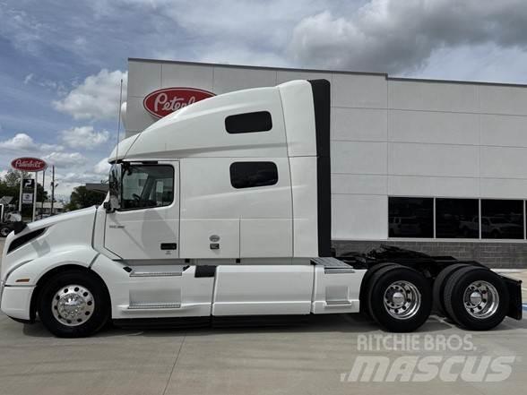 Volvo VNL64T860 Седельные тягачи