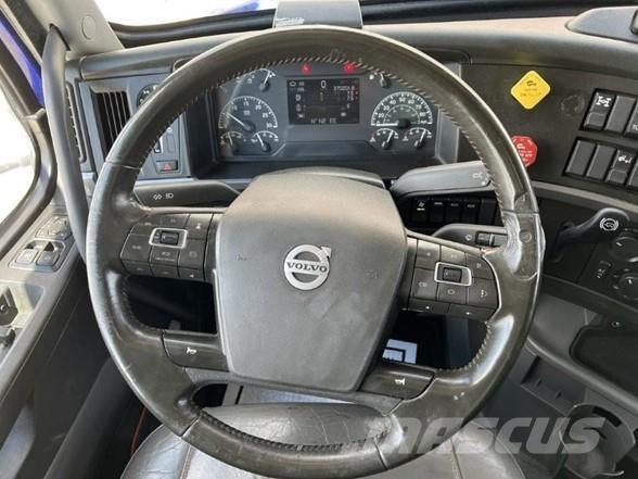 Volvo VNL64T860 Седельные тягачи