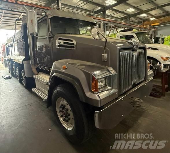 Western Star 4700 Грузовики-Самосвалы