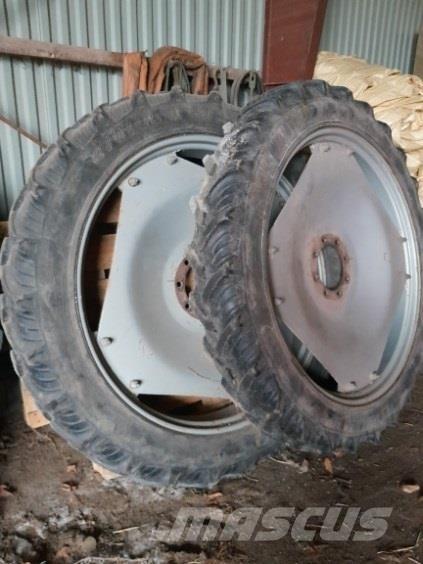  - - - 270/95R48 Шины и колёса