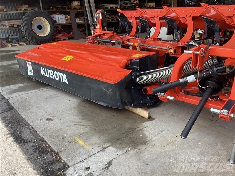 Kubota DM2032 Уборочные комбайны