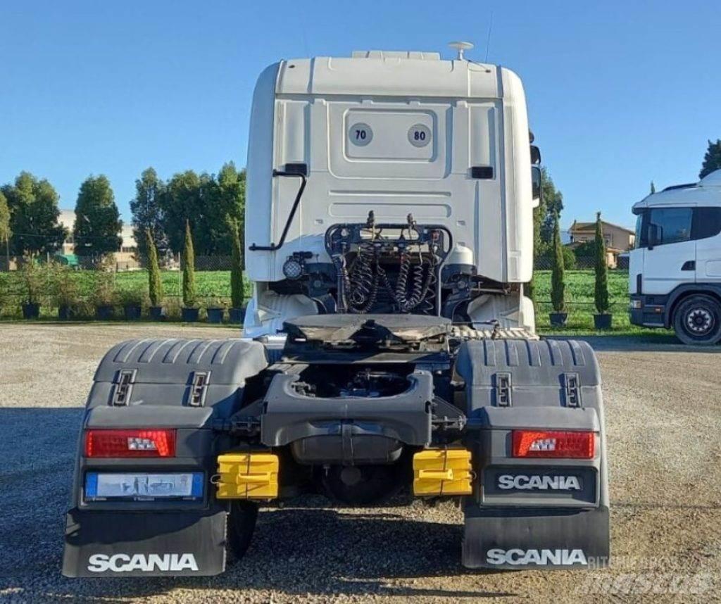Scania R450 Седельные тягачи