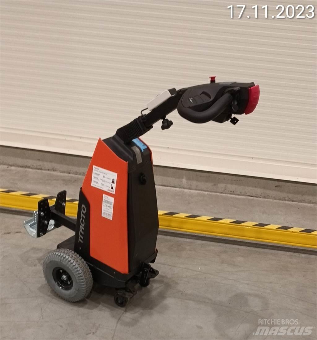 BT TWE120 LI-ION Складские электротягачи