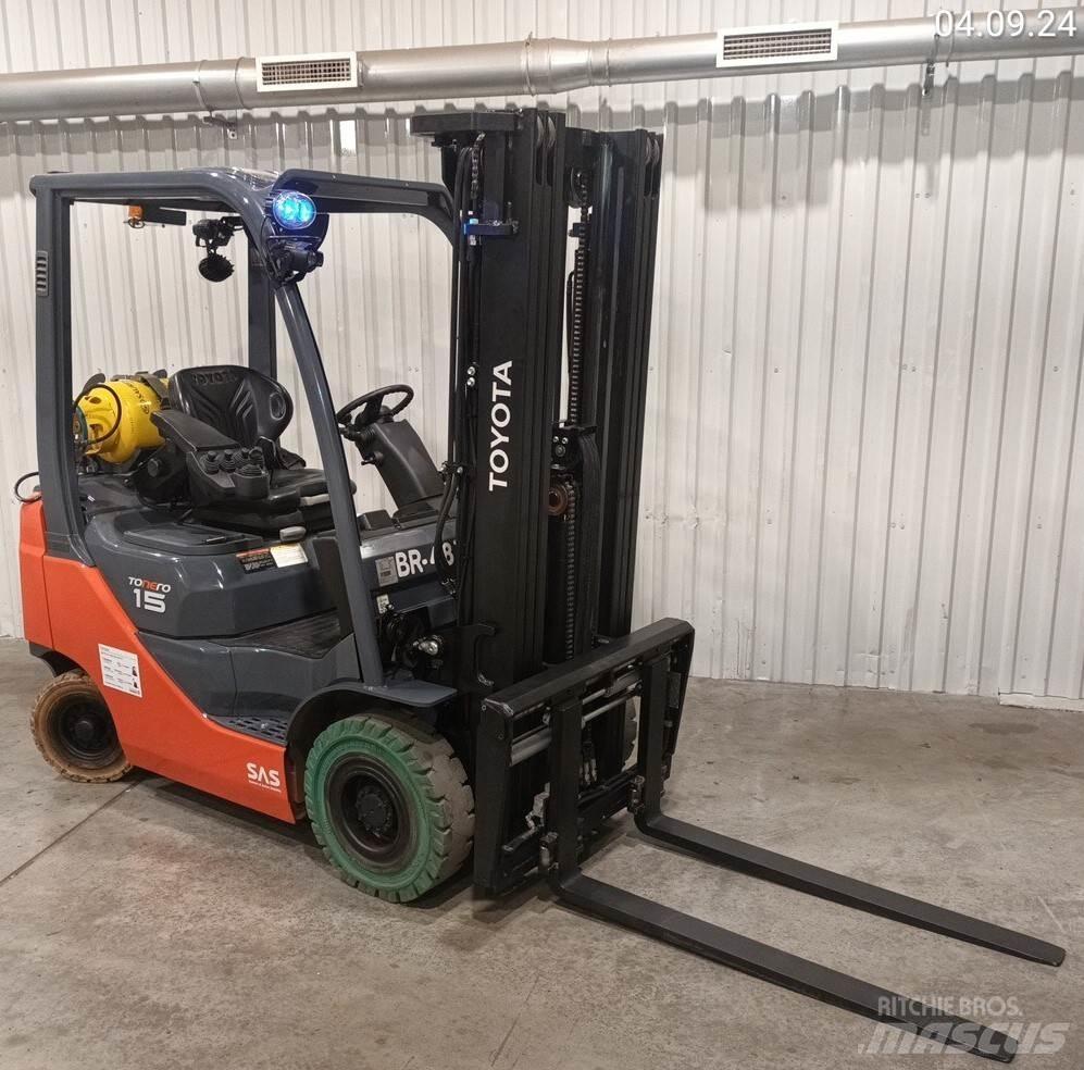Toyota 02-8FGF15 Газовые погрузчики