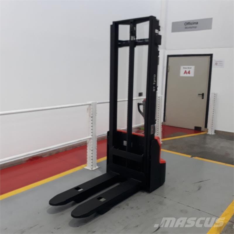 BT SHE100 Ручные штабелёры