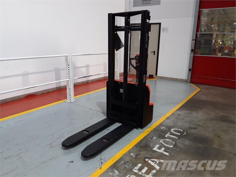 BT SHE100 Ручные штабелёры