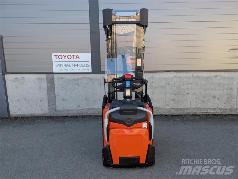 BT SPE160 Ручные штабелёры с электроподъёмом