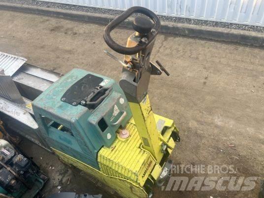 Ammann APH11095 Виброплиты и вибротрамбовки