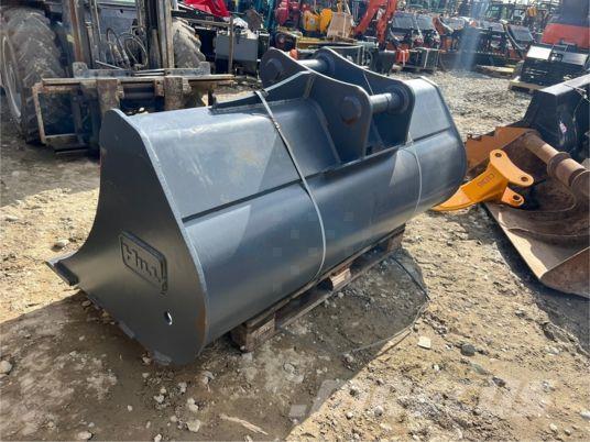  Godet 1M80 - axe 65 mm Ковши