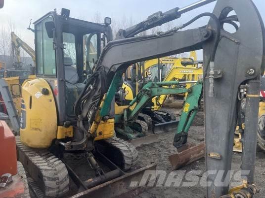 Komatsu PC26MR-3 Мини-экскаваторы