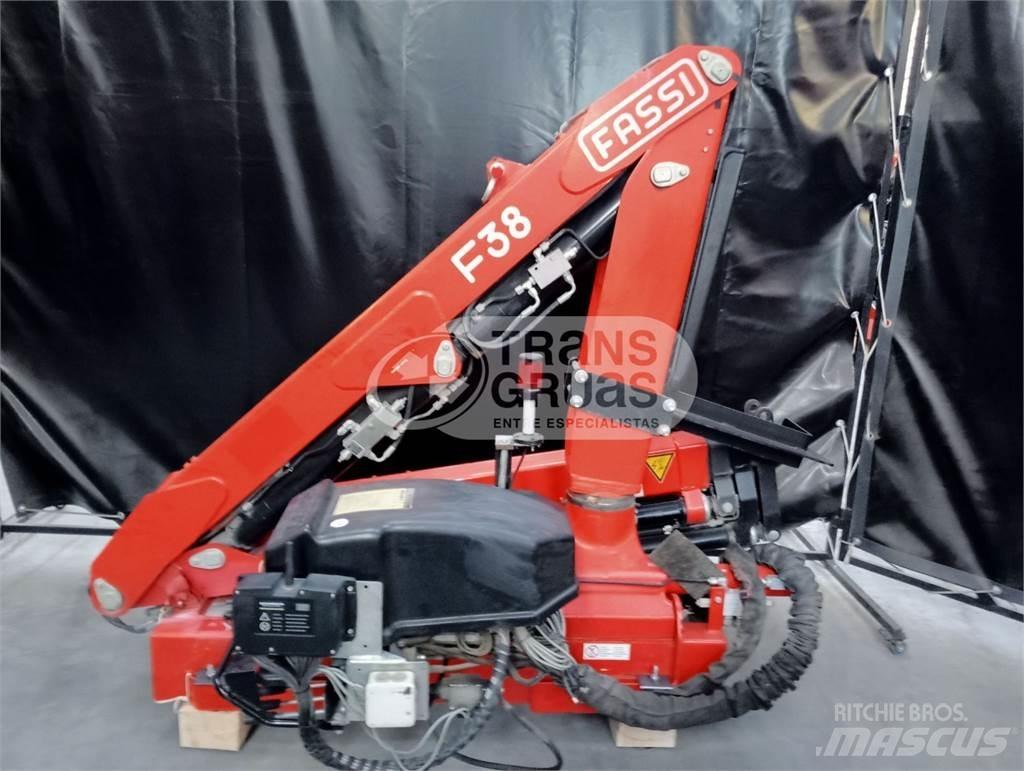 Fassi F38AF Краны-манипуляторы