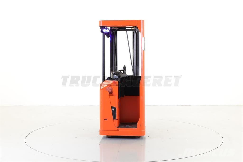 BT SSE 135 Самоходные электроштабелёры