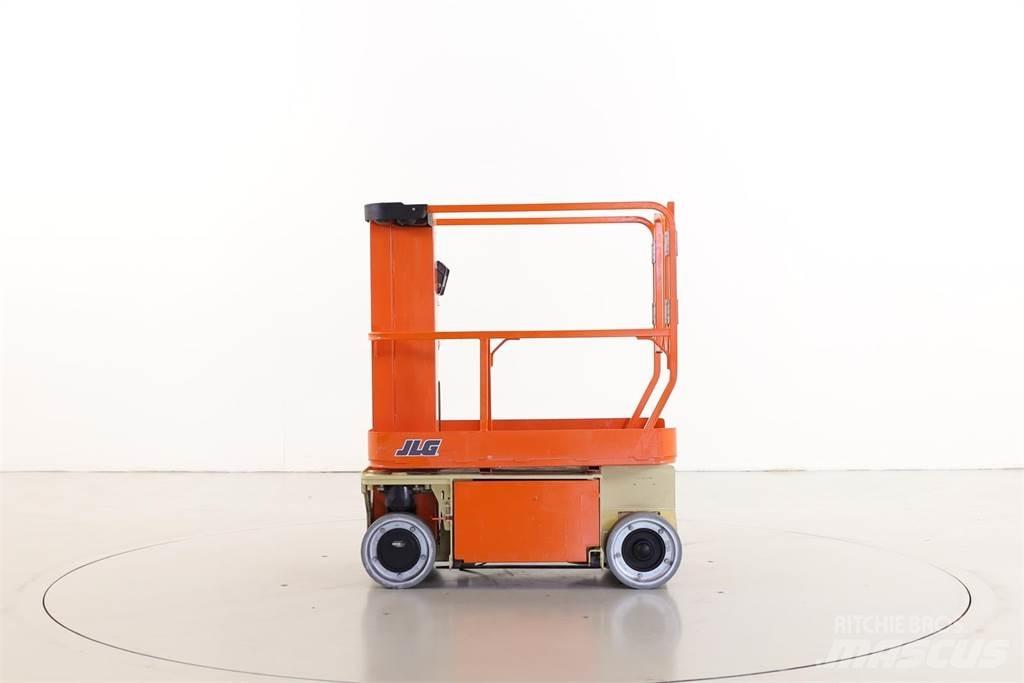 JLG 1230ES Вертикальные мачтовые подъемники