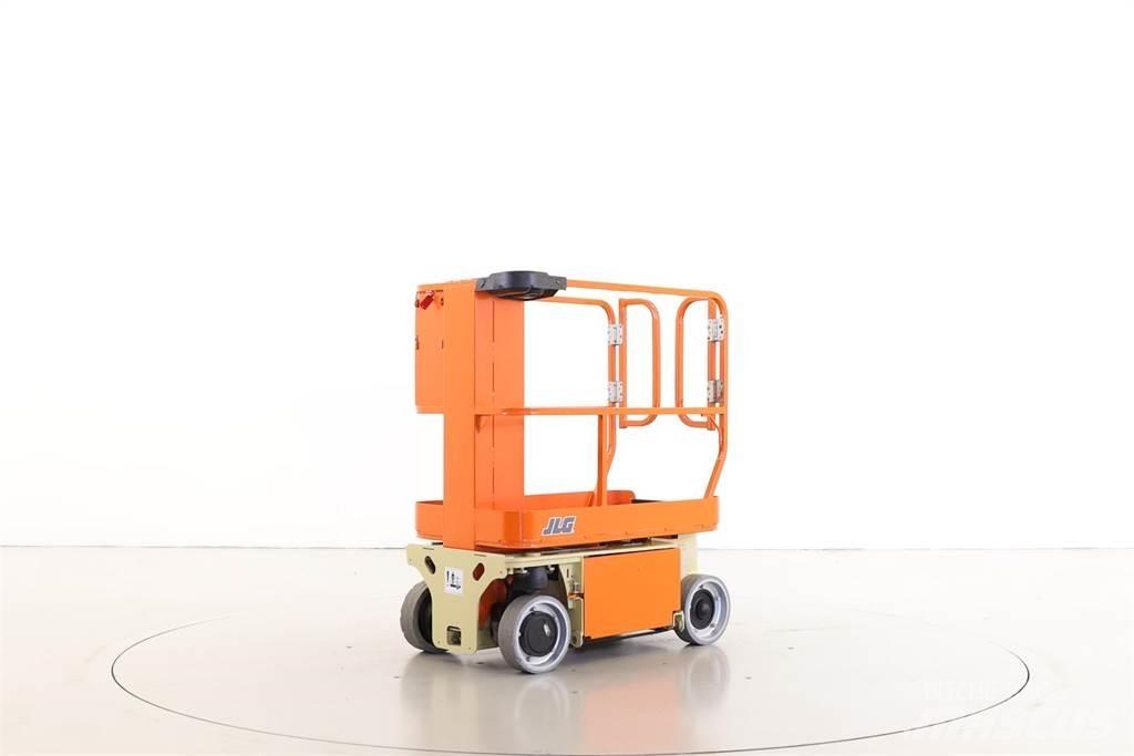 JLG 1230ES Вертикальные мачтовые подъемники