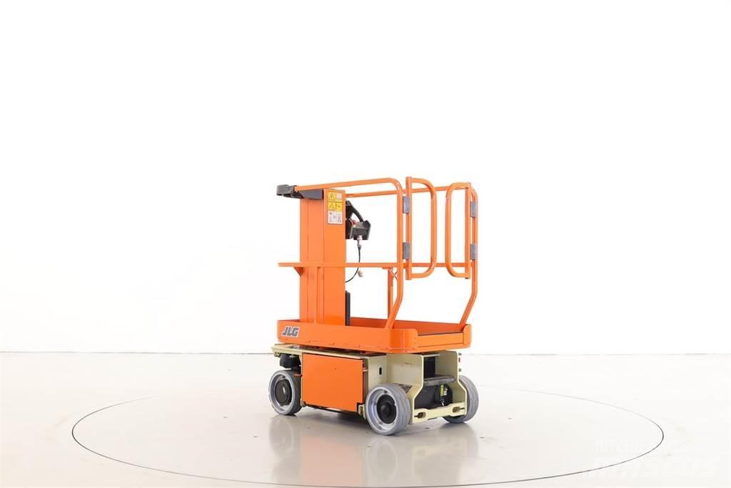 JLG 1230ES Вертикальные мачтовые подъемники